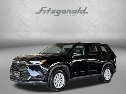 Midnight Black Metallic 2025 Toyota Grand Highlander XLE