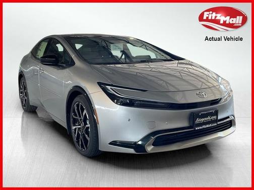 2025 Toyota Prius L