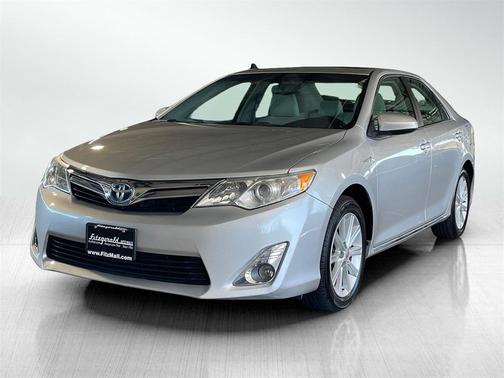 2013 Toyota Camry Hybrid XLE