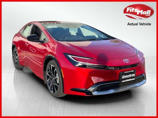2025 Toyota Prius L