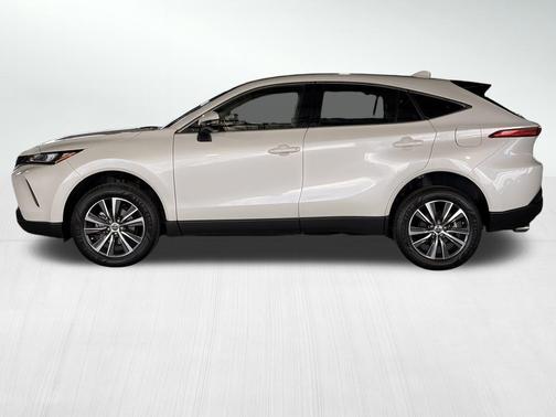 2022 Toyota Venza LE