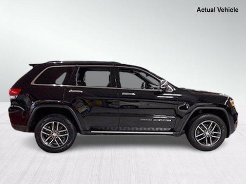 Photo 5 of 32 of 2017 Jeep Grand Cherokee Limited