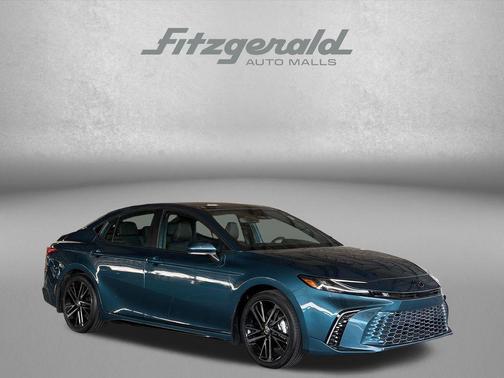 Ocean Gem 2025 Toyota Camry XSE