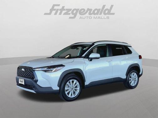 Wind Chill Pearl 2024 Toyota Corolla Cross LE