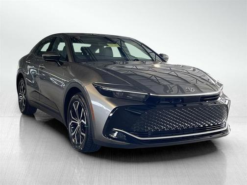 2024 Toyota Crown XLE
