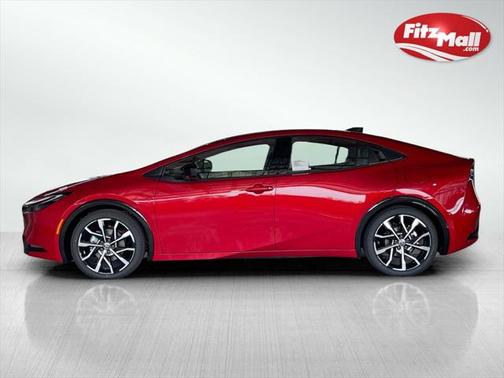 2025 Toyota Prius L