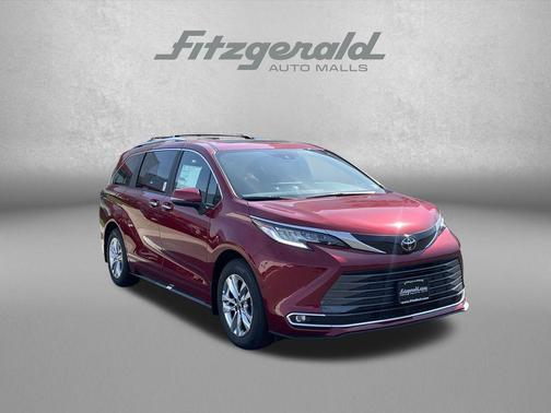 2026 Toyota Sienna Limited