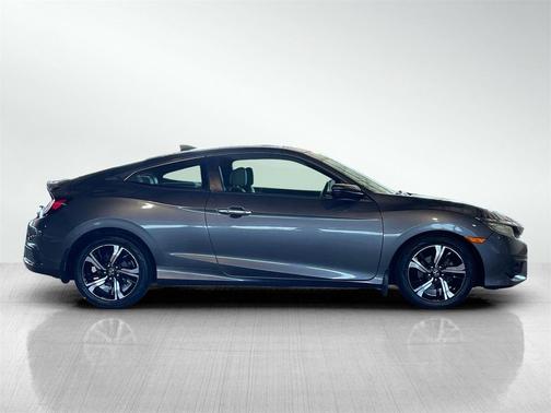 2017 Honda Civic Touring