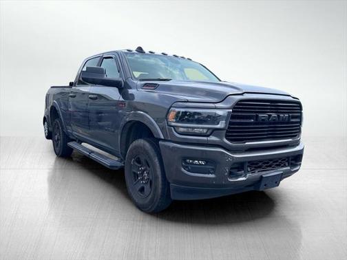 2022 RAM 2500 Laramie Crew Cab 4x4 6'4' Box