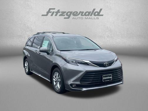 Heavy Metal 2026 Toyota Sienna XLE