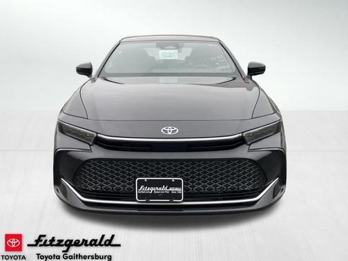 2026 Toyota Crown Platinum