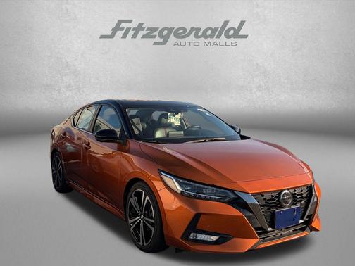 Monarch Orange Metallic/Super Black 2023 Nissan Sentra SR