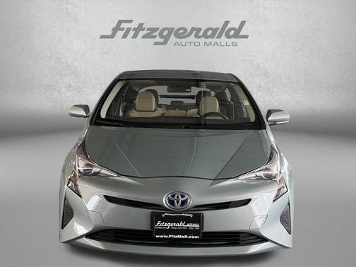 2016 Toyota Prius Two