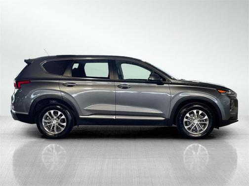2019 Hyundai SANTA FE SE 2.4