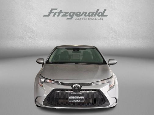 Classic Silver Metallic 2020 Toyota Corolla LE