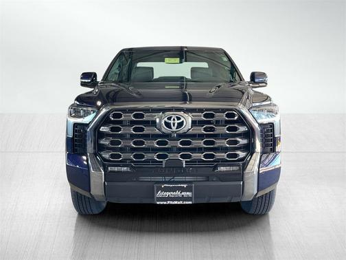 2024 Toyota Tundra Hybrid Platinum