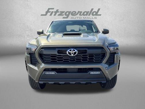 2024 Toyota Tacoma Hybrid TRD Sport