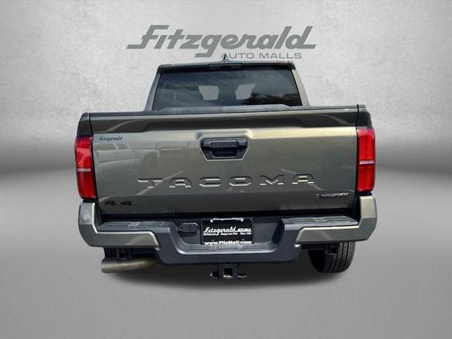 2024 Toyota Tacoma Hybrid TRD Sport