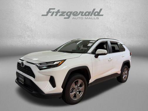 Ice Cap 2025 Toyota RAV4 XLE