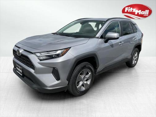 Silver Sky Metallic 2022 Toyota RAV4 XLE
