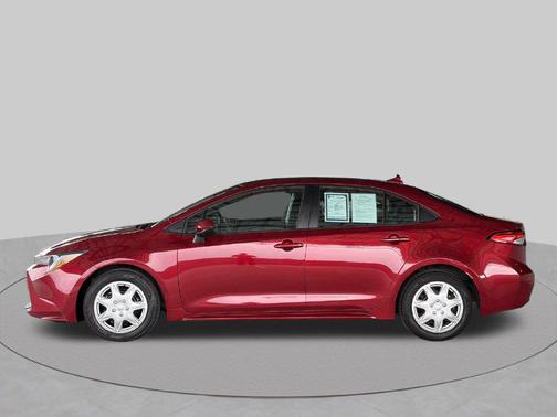 Ruby Flare Pearl 2025 Toyota Corolla LE