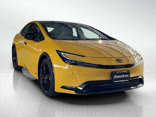 2025 Toyota Prius L