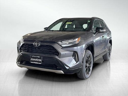 2025 Toyota RAV4 Hybrid SE