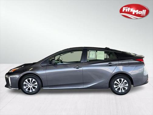 2022 Toyota Prius XLE