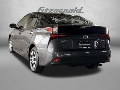 2022 Toyota Prius XLE