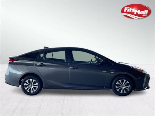 2022 Toyota Prius XLE
