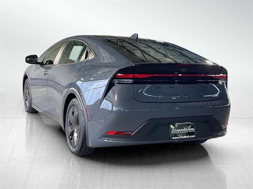 2025 Toyota Prius LE