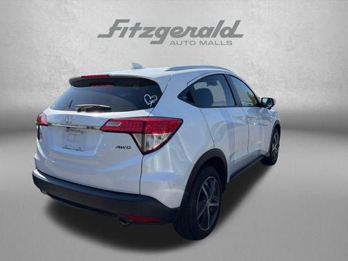 Platinum White Pearl 2022 Honda HR-V EX