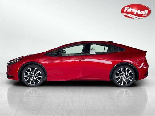 2025 Toyota Prius L