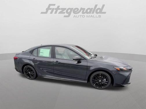 Underground 2026 Toyota Camry SE