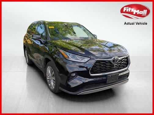 2022 Toyota Highlander Platinum