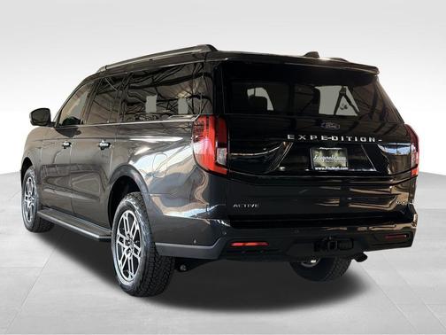 2025 Ford Expedition Max Active 4x4
