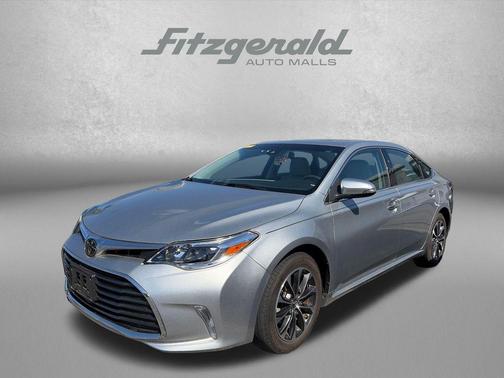 Celestial Silver Metallic 2018 Toyota Avalon XLE Premium