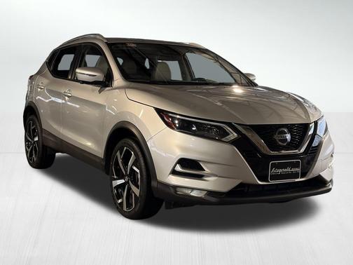 2020 Nissan Rogue Sport SL