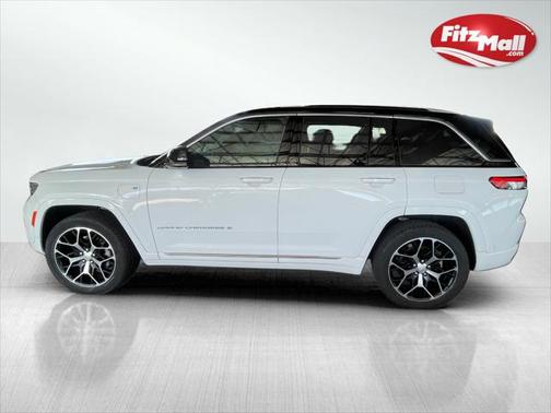 2022 Jeep Grand Cherokee 4xe Summit Reserve
