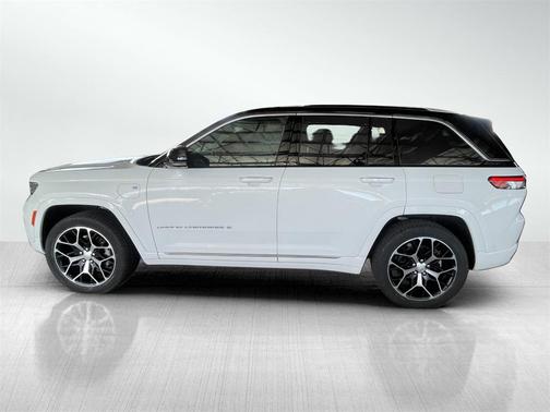 2022 Jeep Grand Cherokee 4xe Summit Reserve