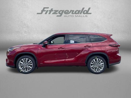 Ruby Flare Pearl 2026 Toyota Highlander Hybrid Platinum