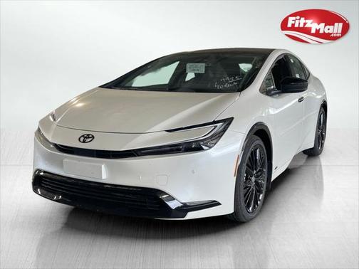 2025 Toyota Prius L