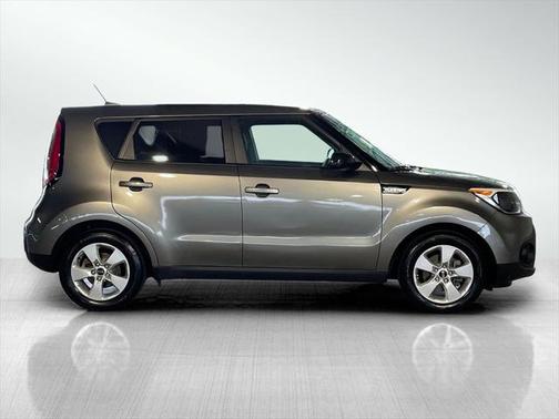 2017 Kia Soul Base