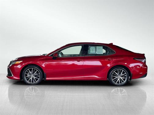 2023 Toyota Camry XLE