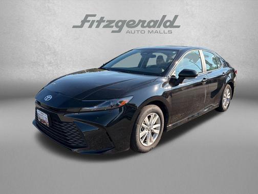 Midnight Black Metallic 2026 Toyota Camry LE