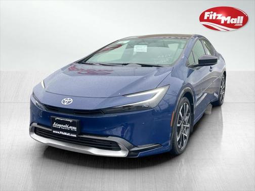 2025 Toyota Prius L