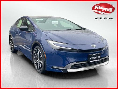 2025 Toyota Prius L