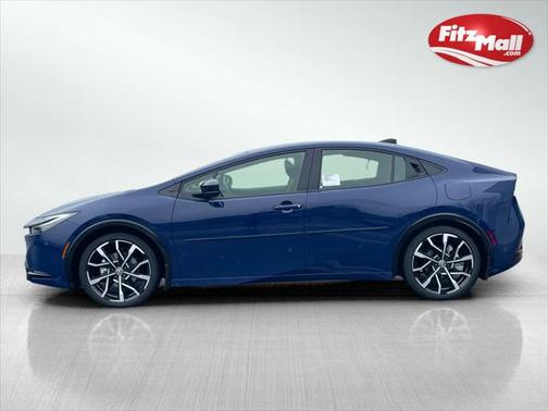 2025 Toyota Prius L
