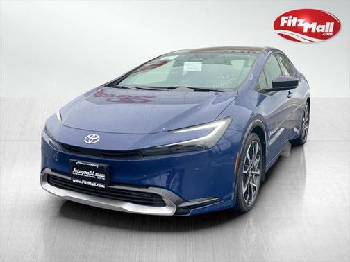 2025 Toyota Prius L