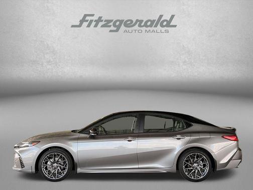 Heavy Metal w/Midnight Black Metallic Roof 2026 Toyota Camry XSE